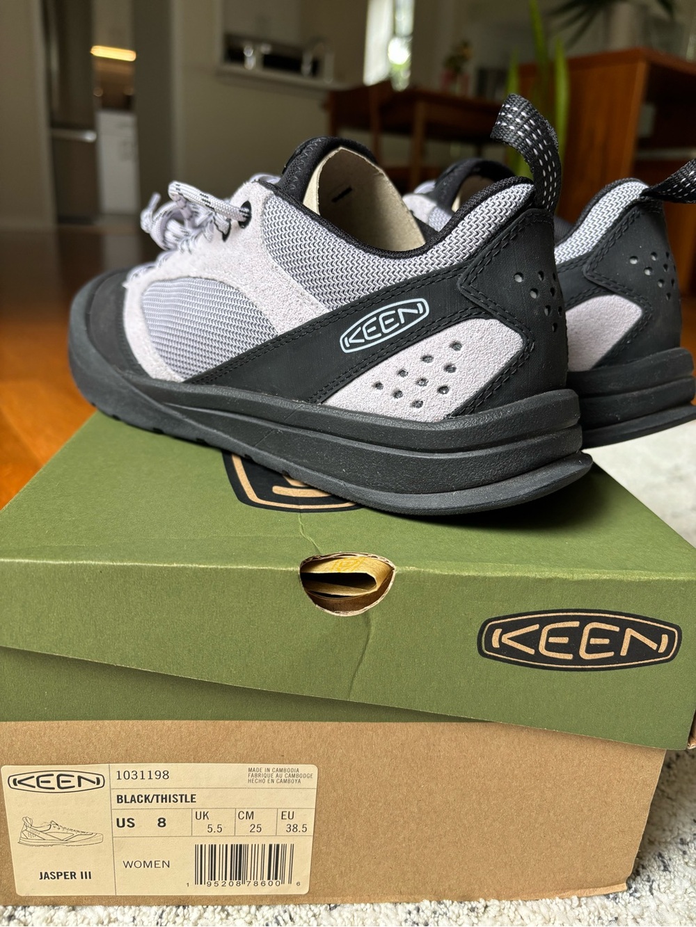 Brand New Keen Jasper III women’s